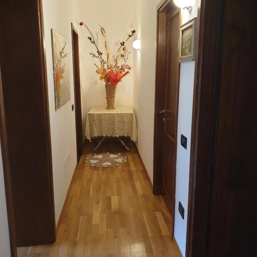 B&B Il Bagarello パラッツオーロ・スル・セーニオ エクステリア 写真